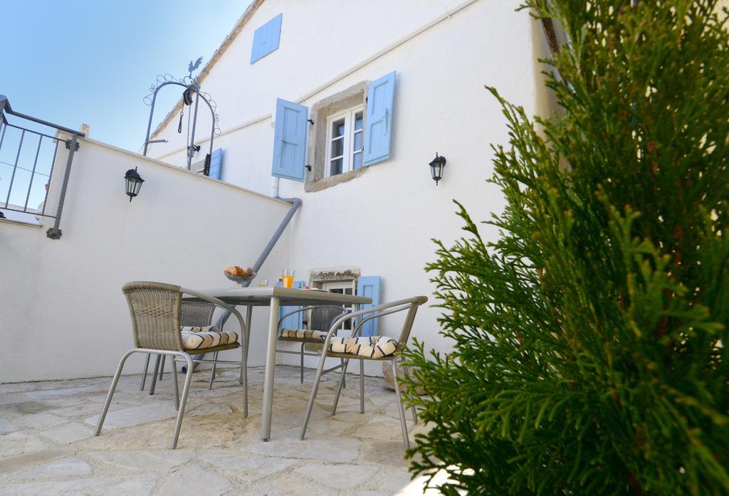 Holiday Home Nono Frane Lindar Екстер'єр фото